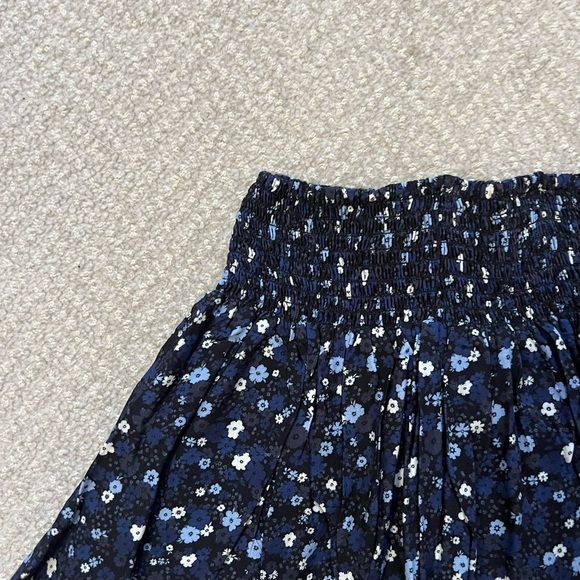 NWT everafter floral skirt - Picture 2 of 4